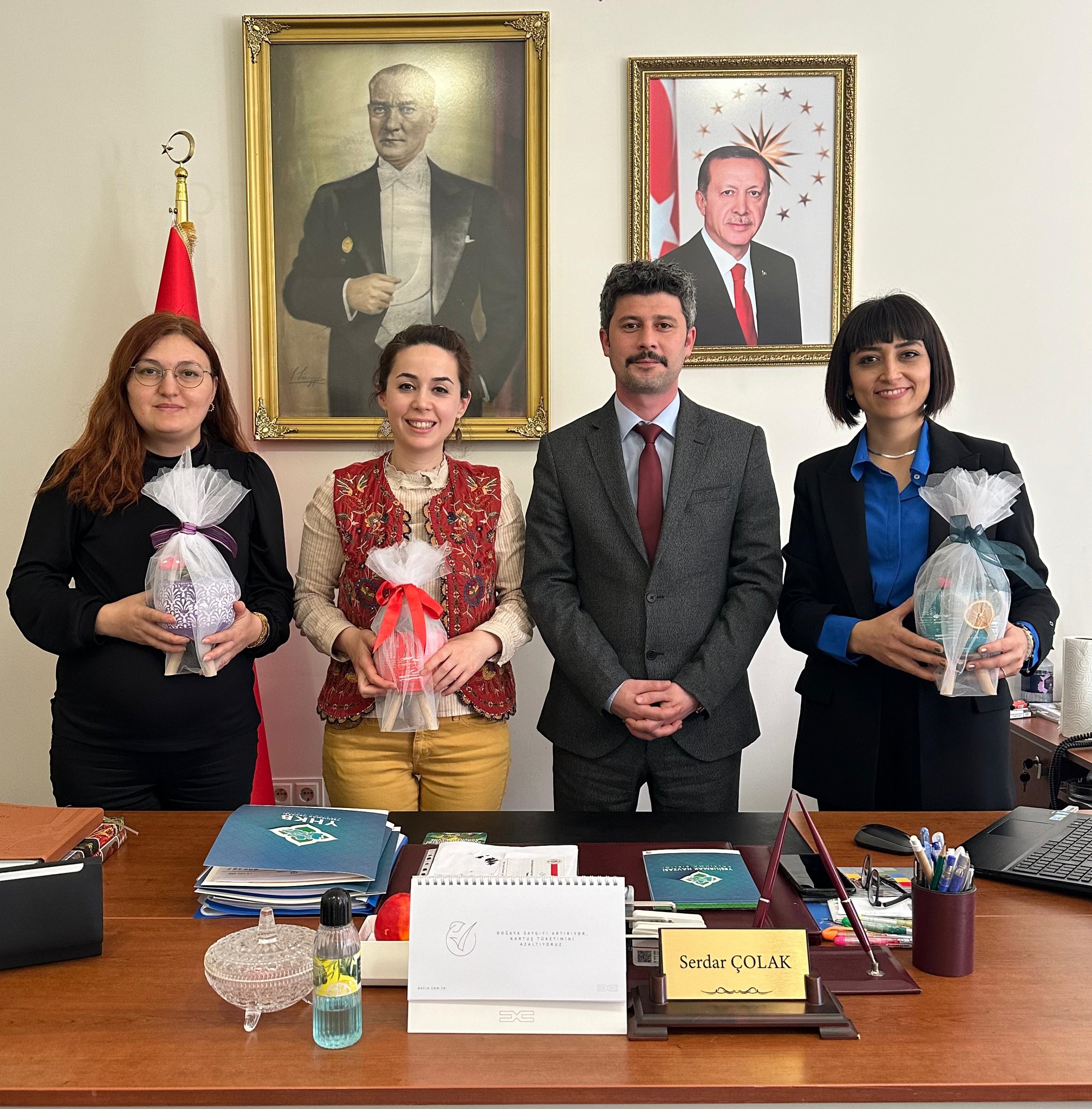 Birlik Müdürümüz Serdar Çolak, 8 Mart Dünya Kadınlar Günü Münasebetiyle Bir kutlama Etkinliği Düzenledi